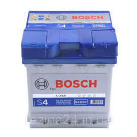 Акумулятор Bosch S4 44AH/420A (S4000)